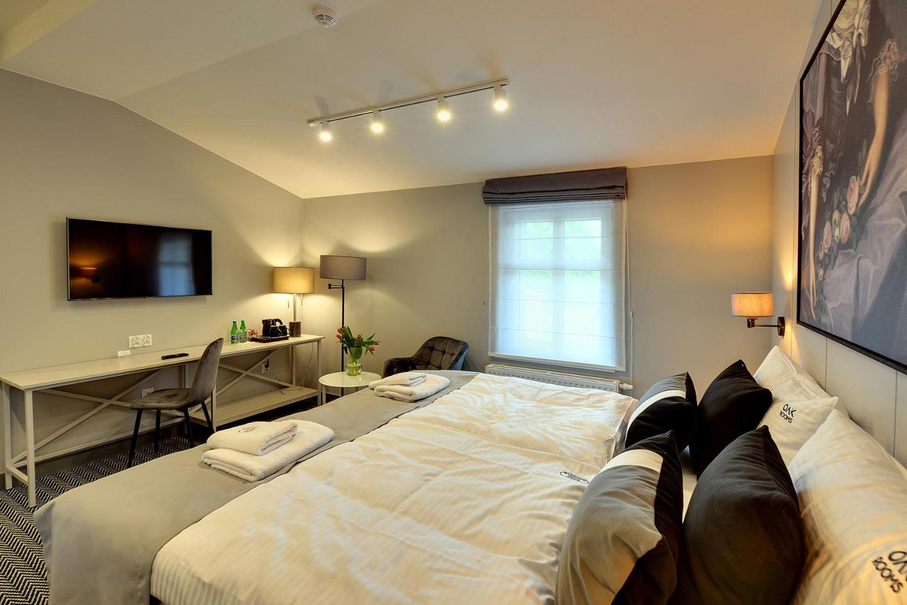 Oak Rooms Oborniki Śląskie Екстериор снимка