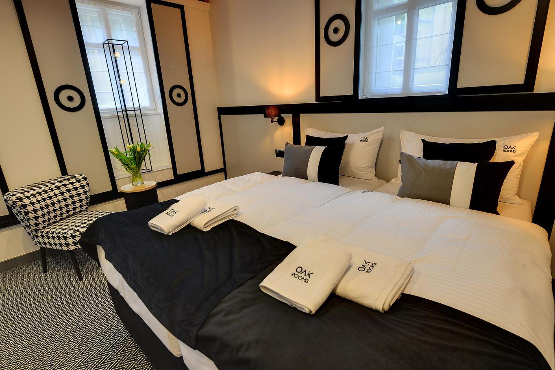 Oak Rooms Oborniki Śląskie Екстериор снимка
